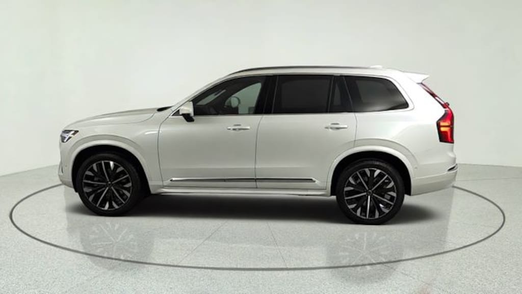 New 2026 Volvo XC90 B6 Plus 7-Seater SUV