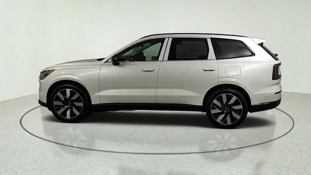 New 2026 Volvo EX90 Twin Motor Performance Ultra 6-Seater SUV