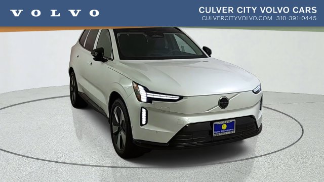 2026 Volvo EX90