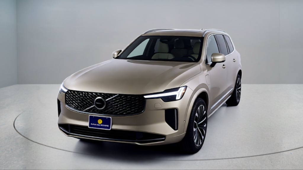 New 2026 Volvo XC90 plug-in hybrid T8 Plus 7-Seater SUV