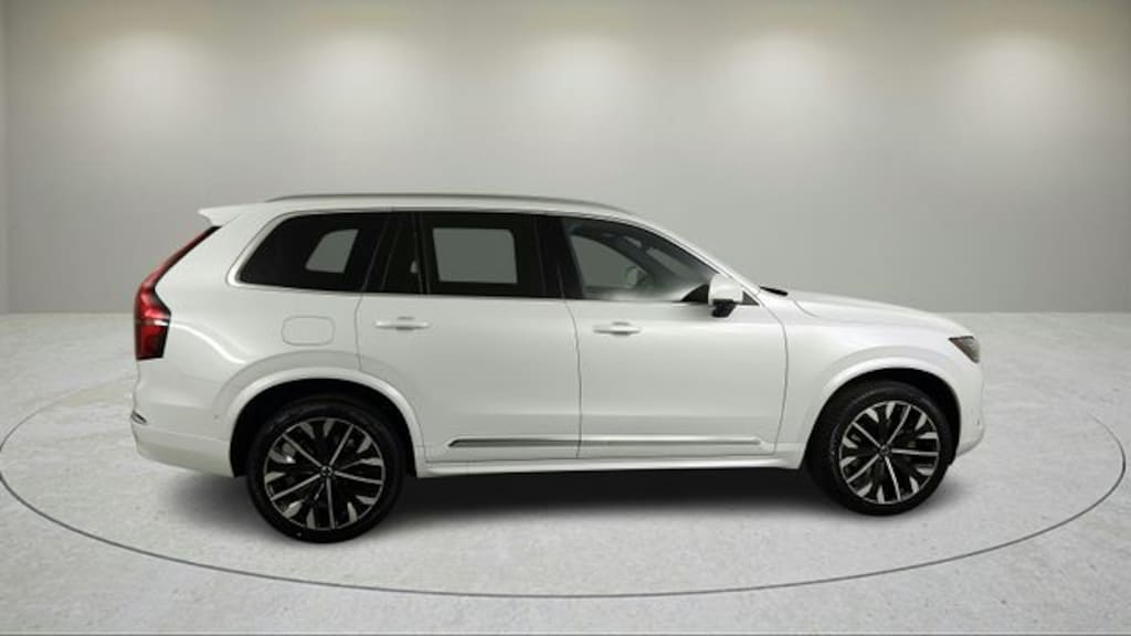 New 2026 Volvo XC90 B6 Plus 7-Seater SUV