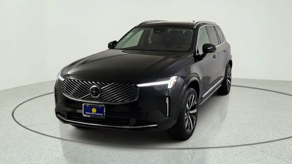 New 2026 Volvo XC90 B6 Core SUV