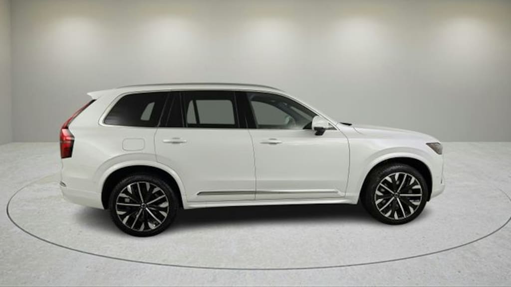 New 2026 Volvo XC90 plug-in hybrid T8 Plus 7-Seater SUV