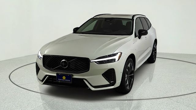 New 2026 Volvo XC60 plug-in hybrid T8 Plus SUV