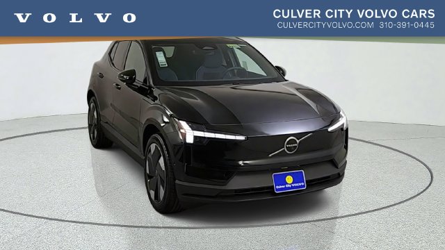 2026 Volvo EX30 Twin Motor Ultra SUV