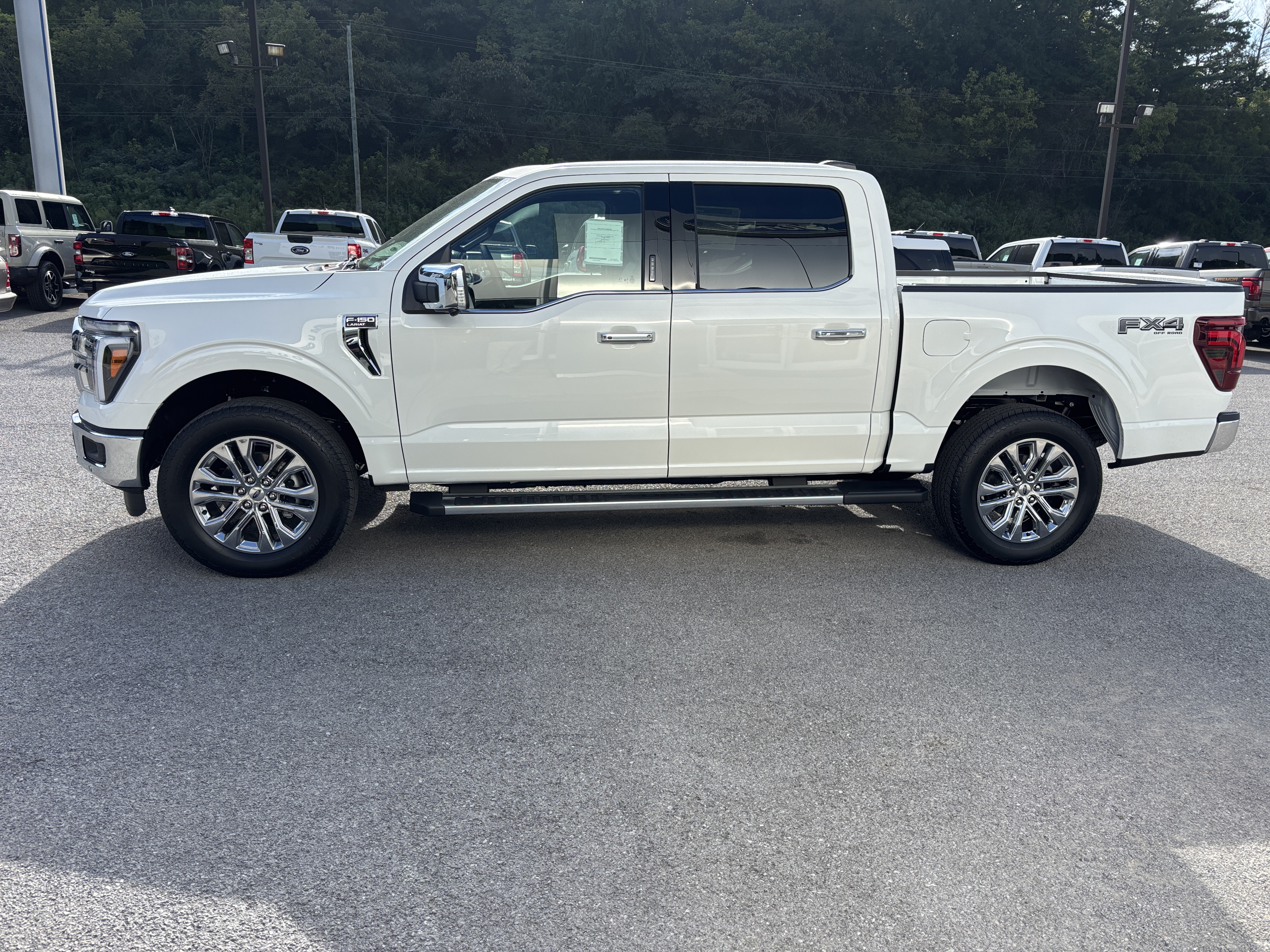 New 2026 Ford F-150 Lariat 4X4 TRUCK