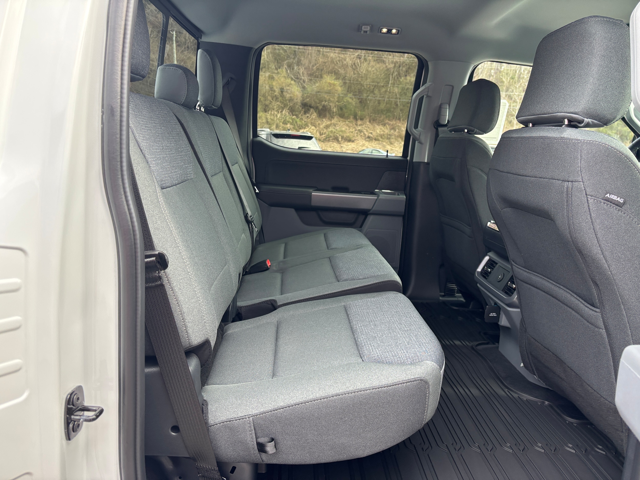 2026 Ford F-150 XLT - Photo 14