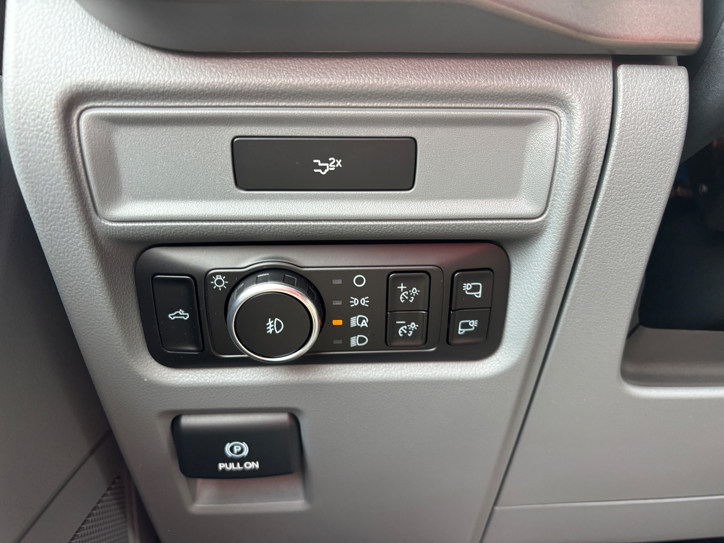 2026 Ford F-150 XLT - Photo 16