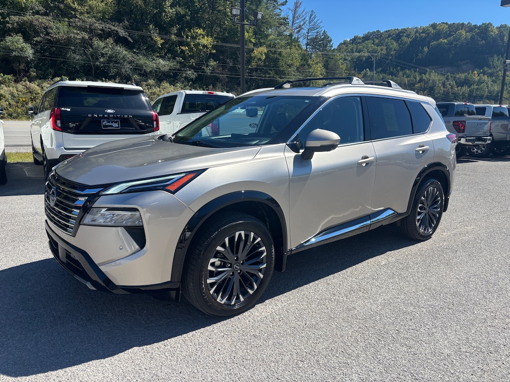 Used 2026 Nissan Rogue Platinum AWD SUV