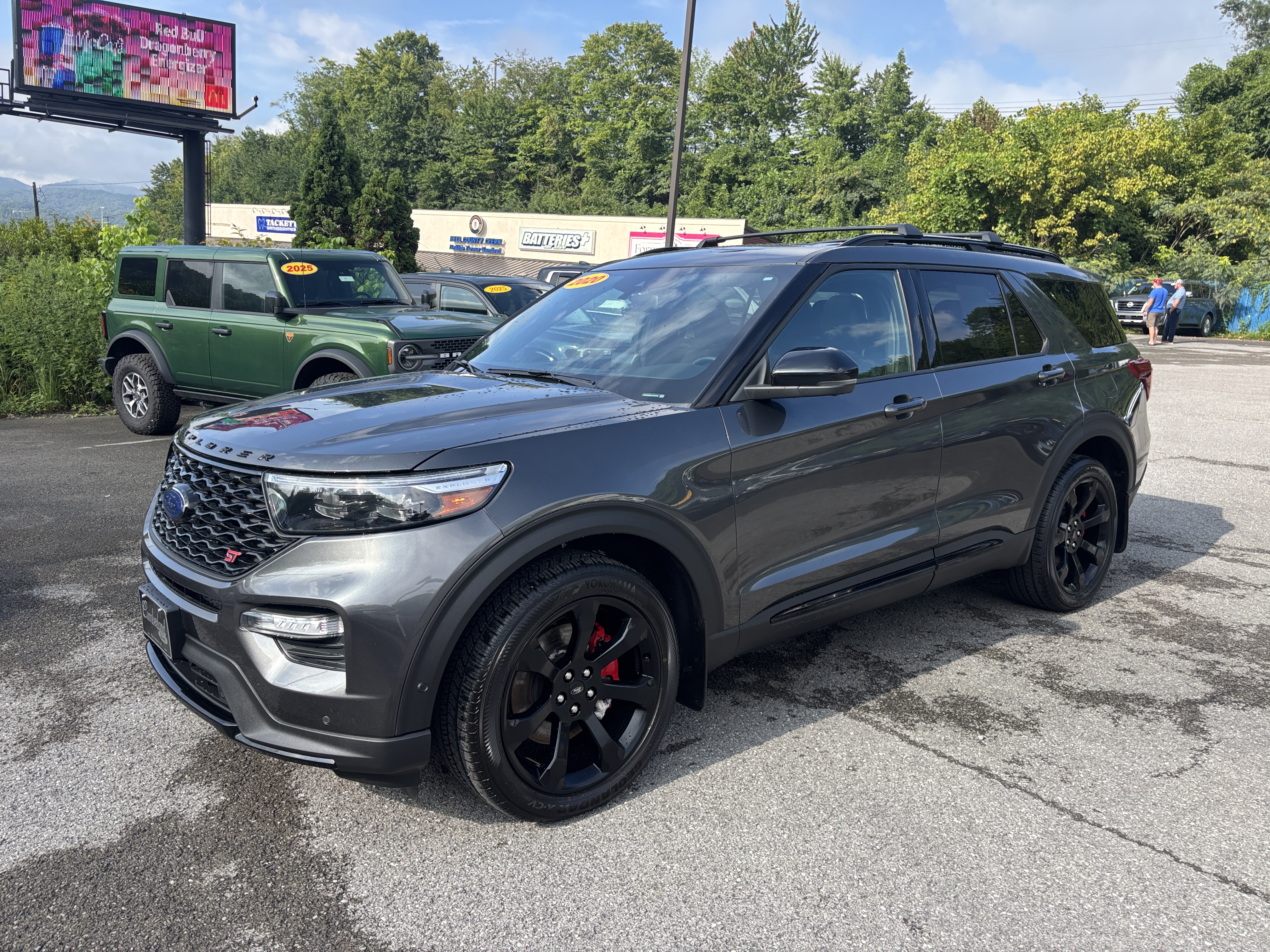 2020 Ford Explorer ST 4X4 SUV