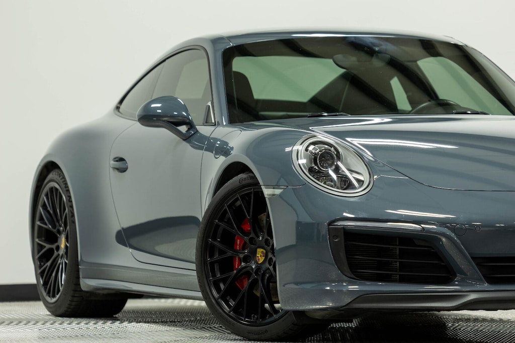 Used 2017 Porsche 911 Carrera 4S Coupe