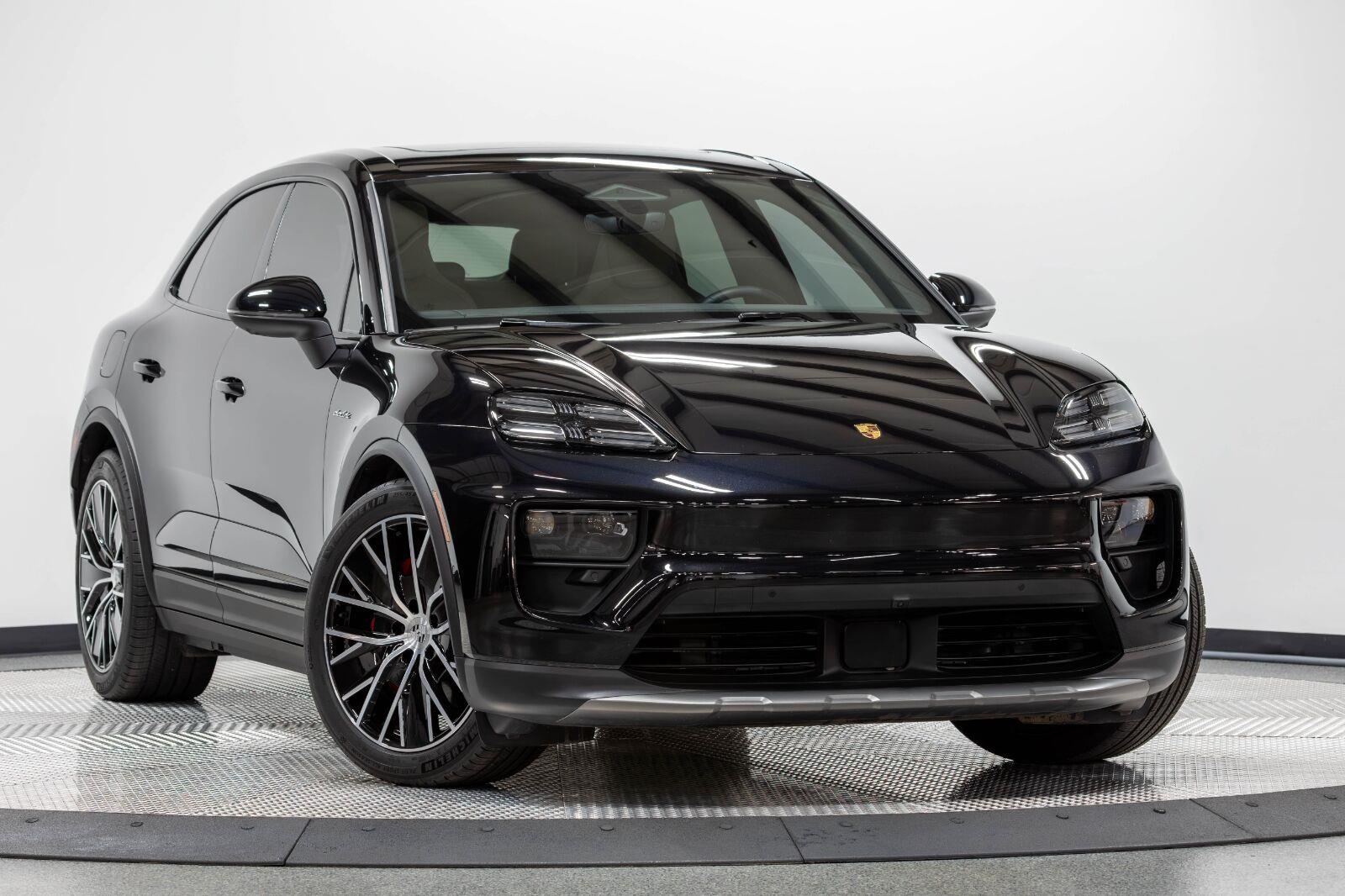 2025 Porsche Macan