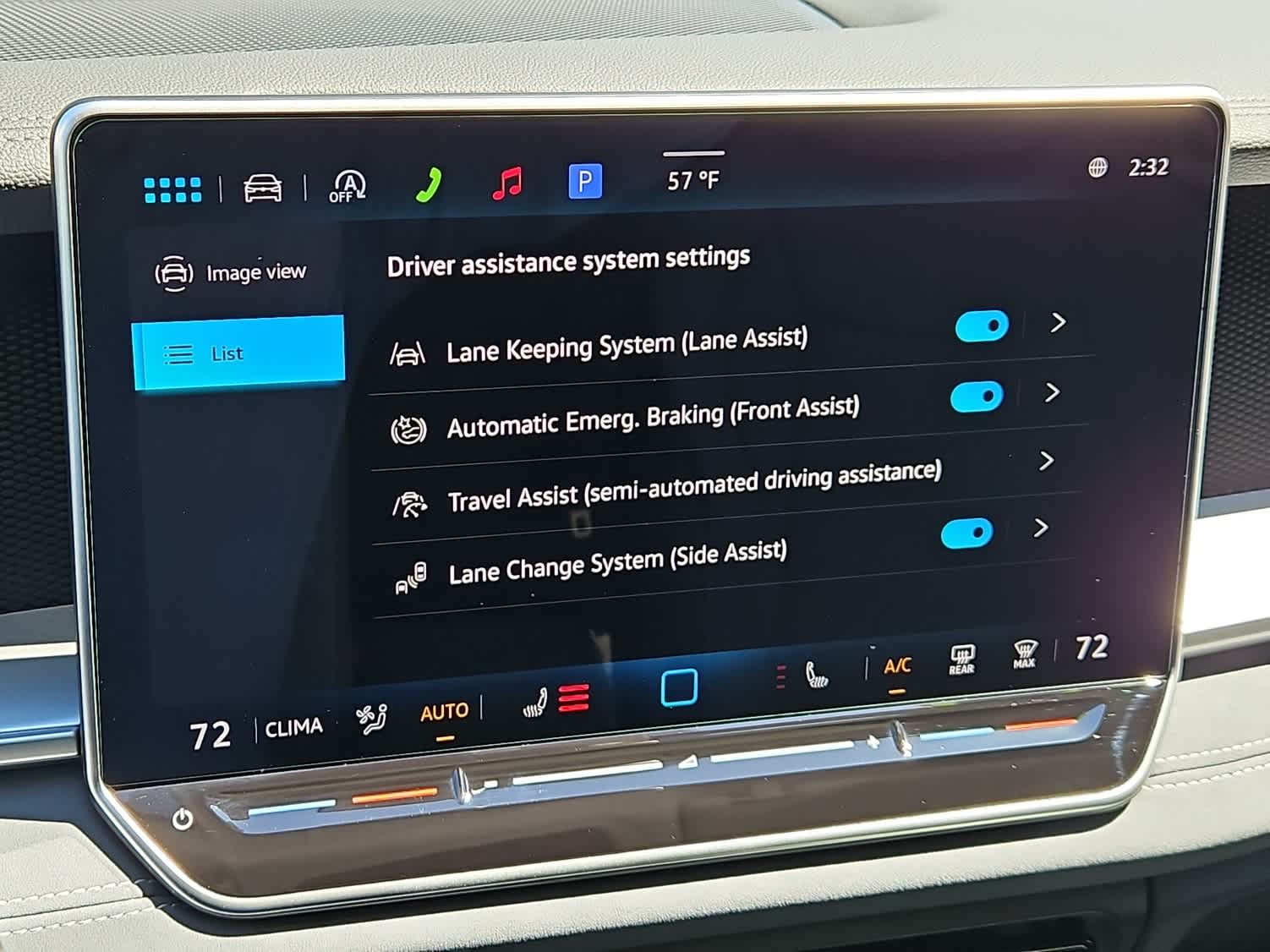 2026 Volkswagen Tiguan SE - Photo 22