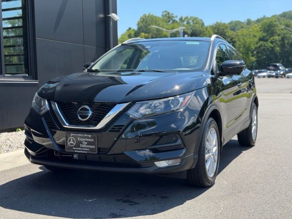 Used 2022 Nissan Rogue Sport SV SUV