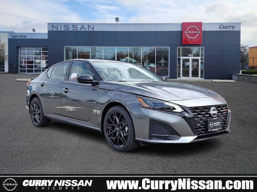 New 2026 Nissan Altima SR Sedan