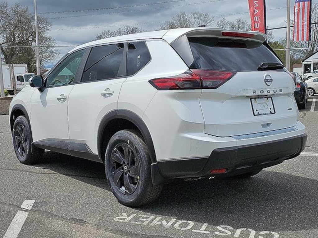 New 2026 Nissan Rogue SV SUV