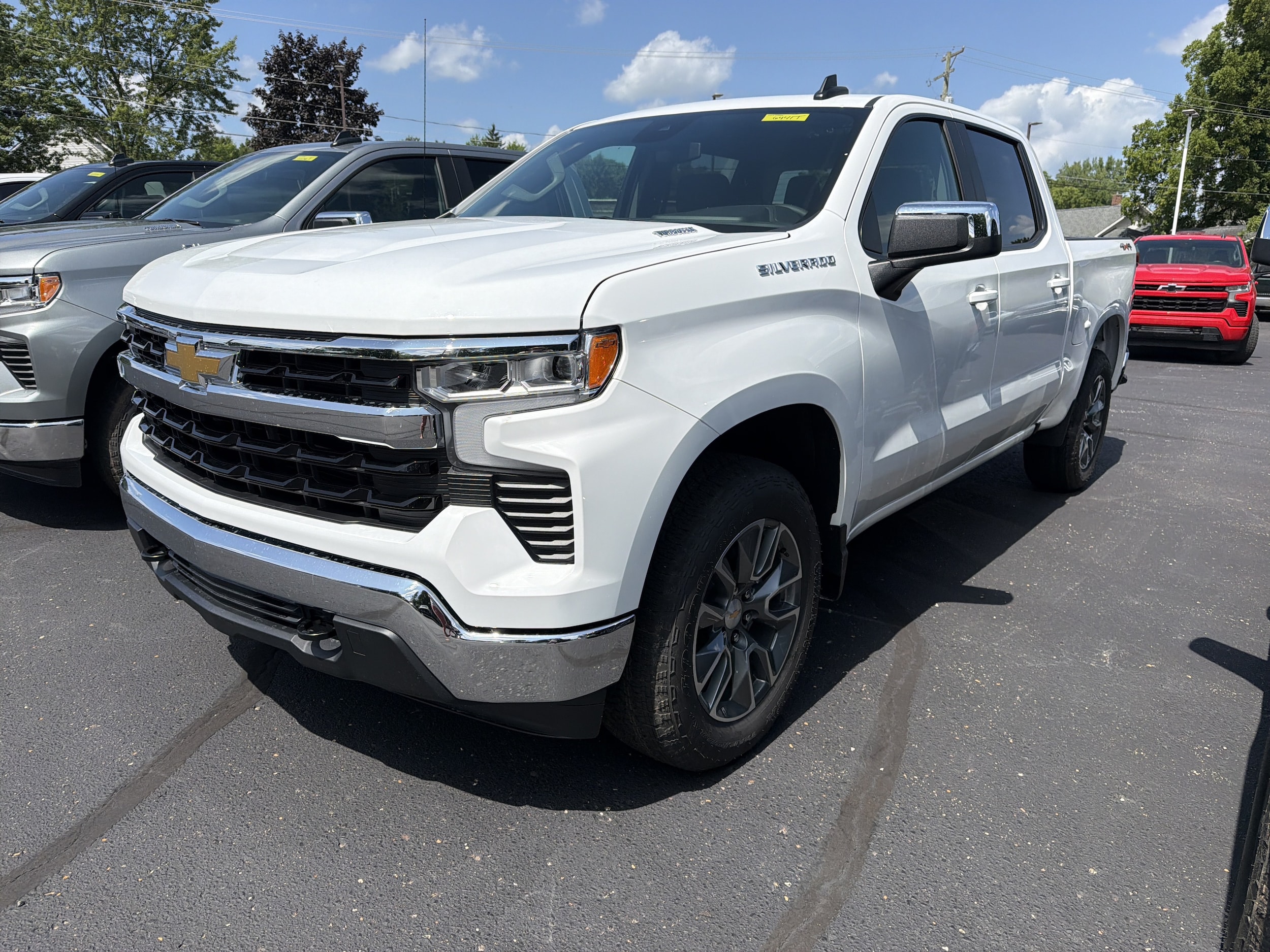 2026 Chevrolet Silverado 1500 LT