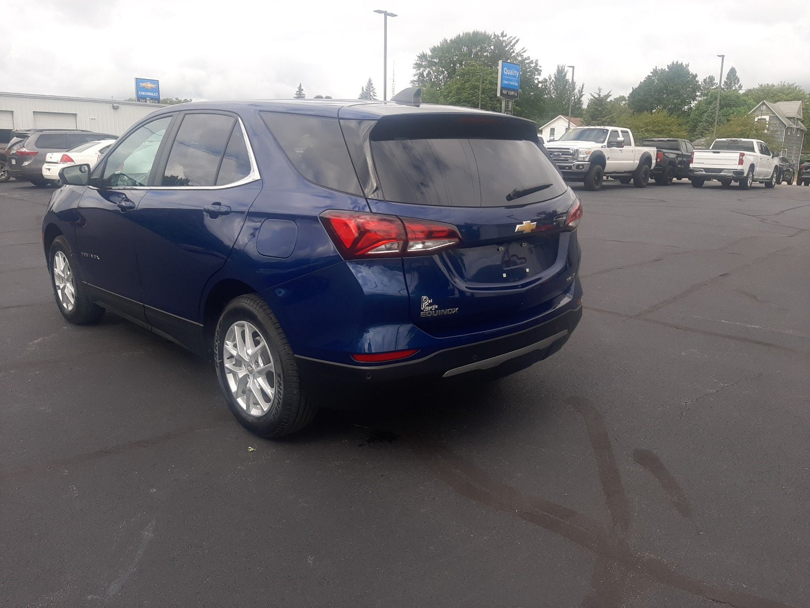 2023 Chevrolet Equinox LT - Photo 3