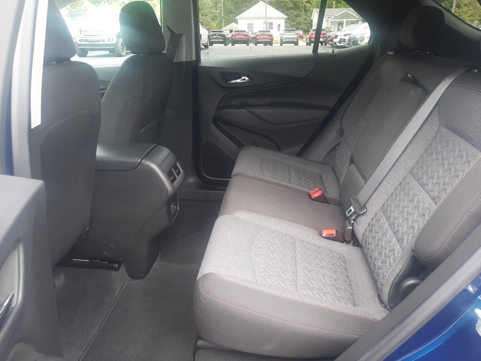 2023 Chevrolet Equinox LT - Photo 13