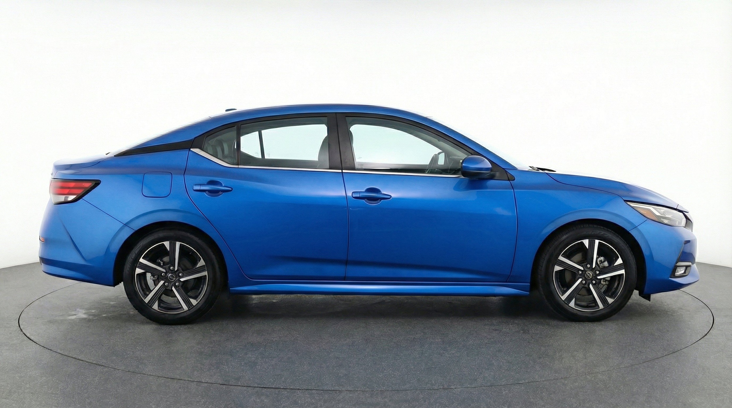 Thumbnail: 2024 Nissan Sentra - 10