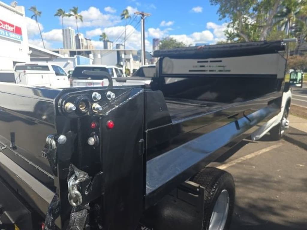 New 2025 Chevrolet Silverado 3500 HD Chassis Cab Work Truck Truck