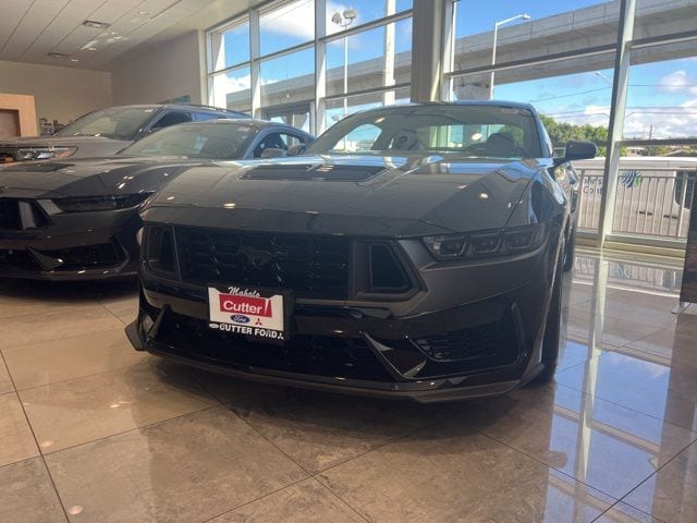 2026 Ford Mustang Dark Horse