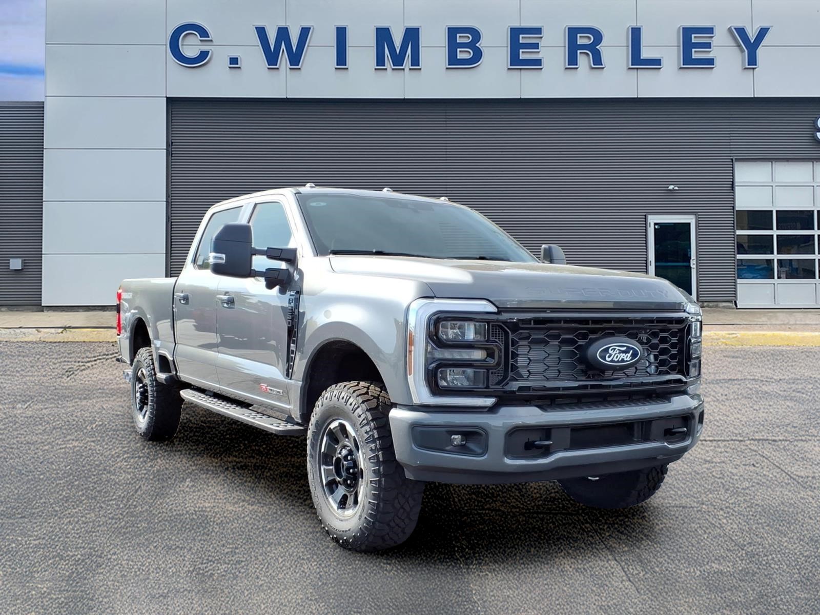 New 2027 Ford F-250 Super Duty XLT 4x4 XLT Crew Cab 6.8 ft. SB Pickup