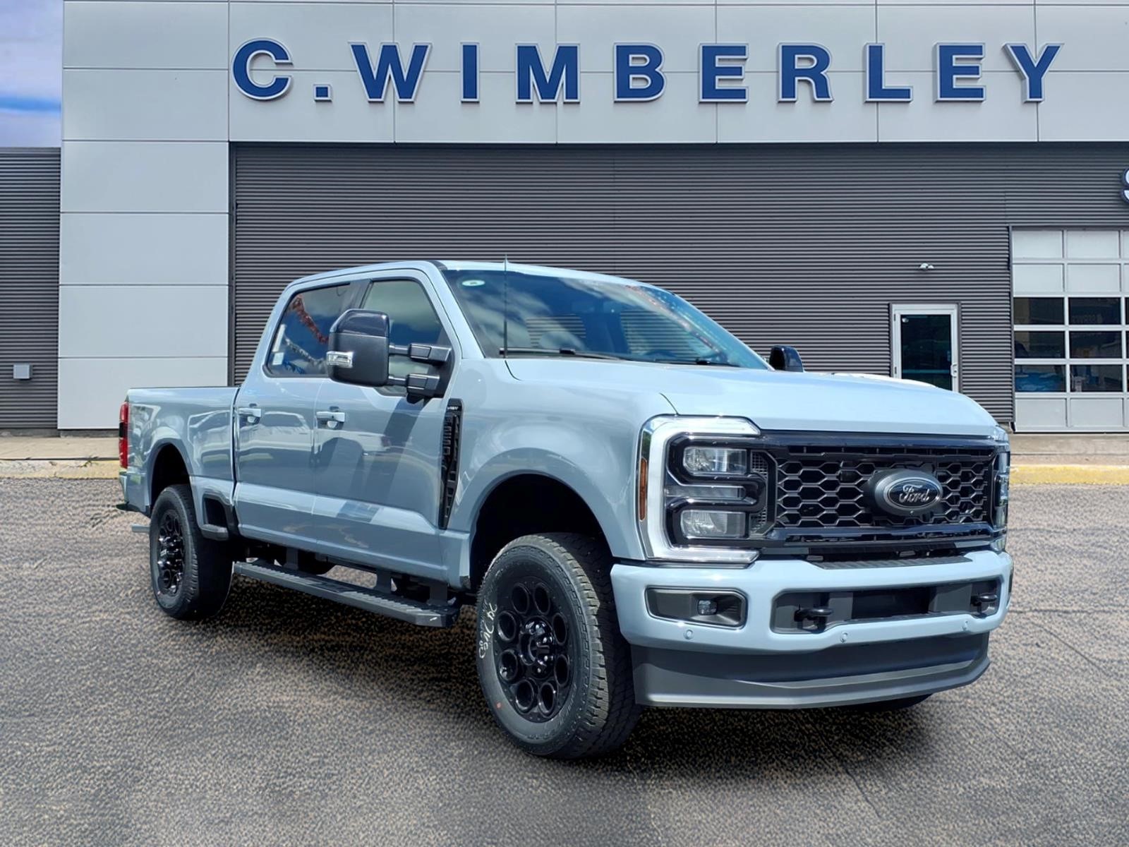 2026 Ford F-250 Super Duty Lariat 4x4 Lariat  Crew Cab 6.8 ft. SB Pickup