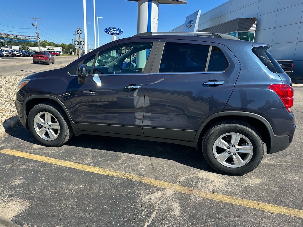 Used 2018 Chevrolet Trax LT AWD LT Crossover