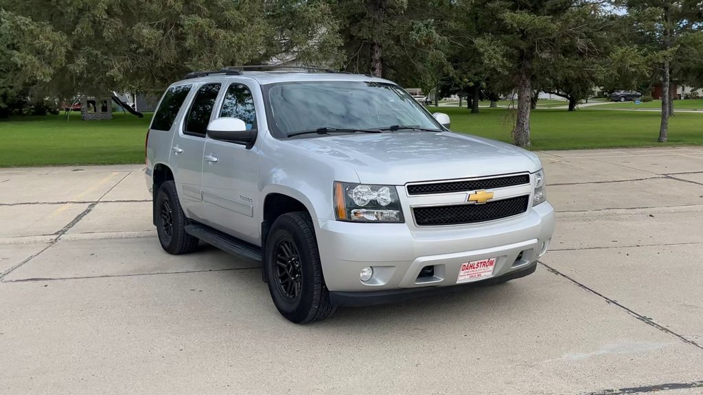 Used 2013 Chevrolet Tahoe LT with VIN 1GNSKBE04DR269439 for sale in Oslo, Minnesota