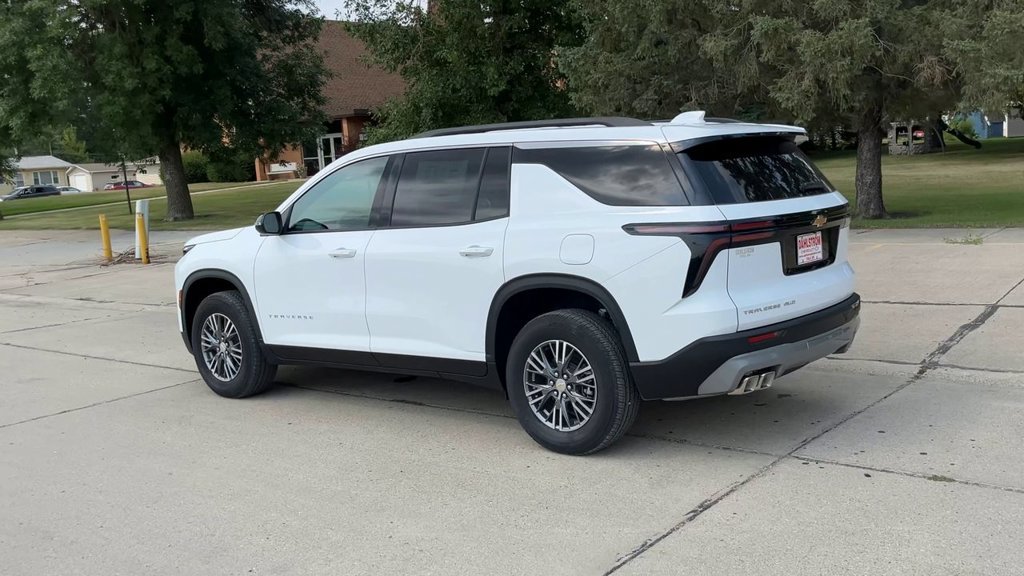 2026 Chevrolet Traverse LT - Photo 6
