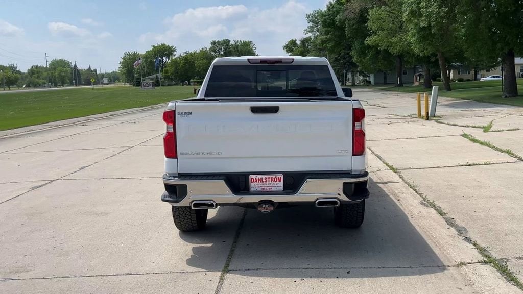 2026 Chevrolet Silverado 1500 LTZ - Photo 7