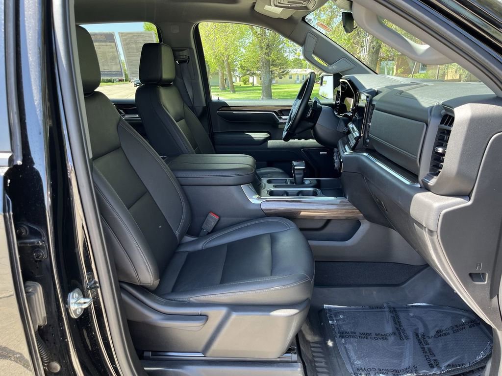 2023 Chevrolet Silverado 1500 RST - Photo 22