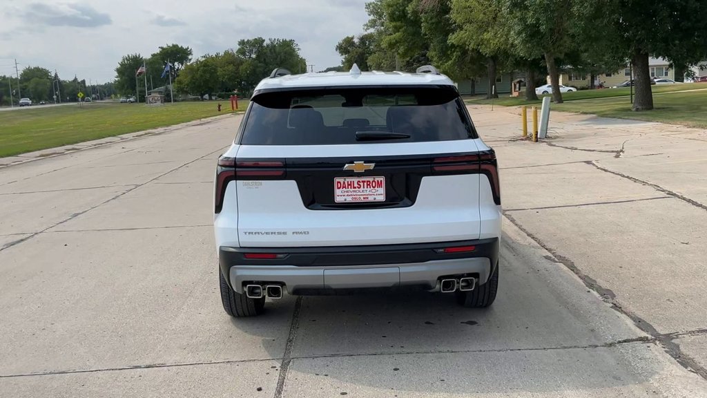 2026 Chevrolet Traverse LT - Photo 7