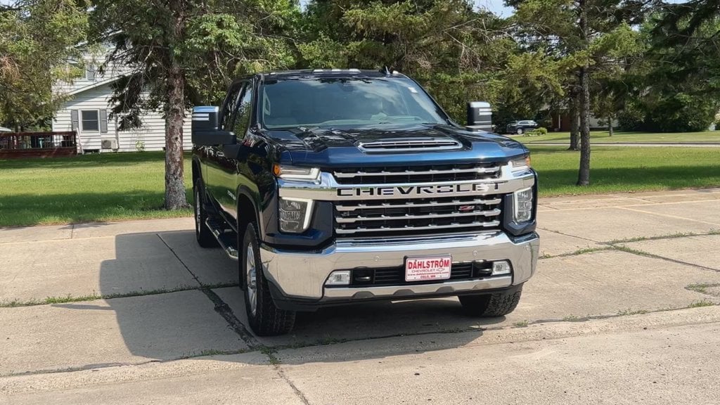Used 2021 Chevrolet Silverado 2500HD LTZ with VIN 1GC4YPEY1MF260136 for sale in Oslo, Minnesota