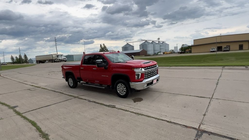 Used 2022 Chevrolet Silverado 3500HD LTZ with VIN 1GC4YUEY4NF178143 for sale in Oslo, Minnesota