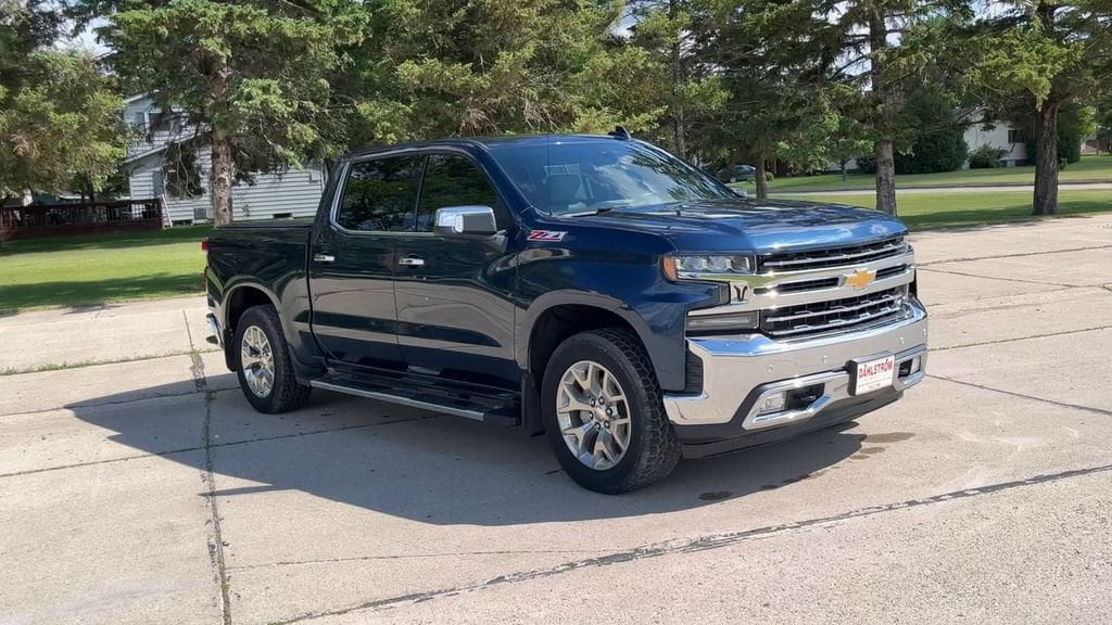 Used 2020 Chevrolet Silverado 1500 LTZ with VIN 1GCUYGED1LZ226224 for sale in Oslo, Minnesota