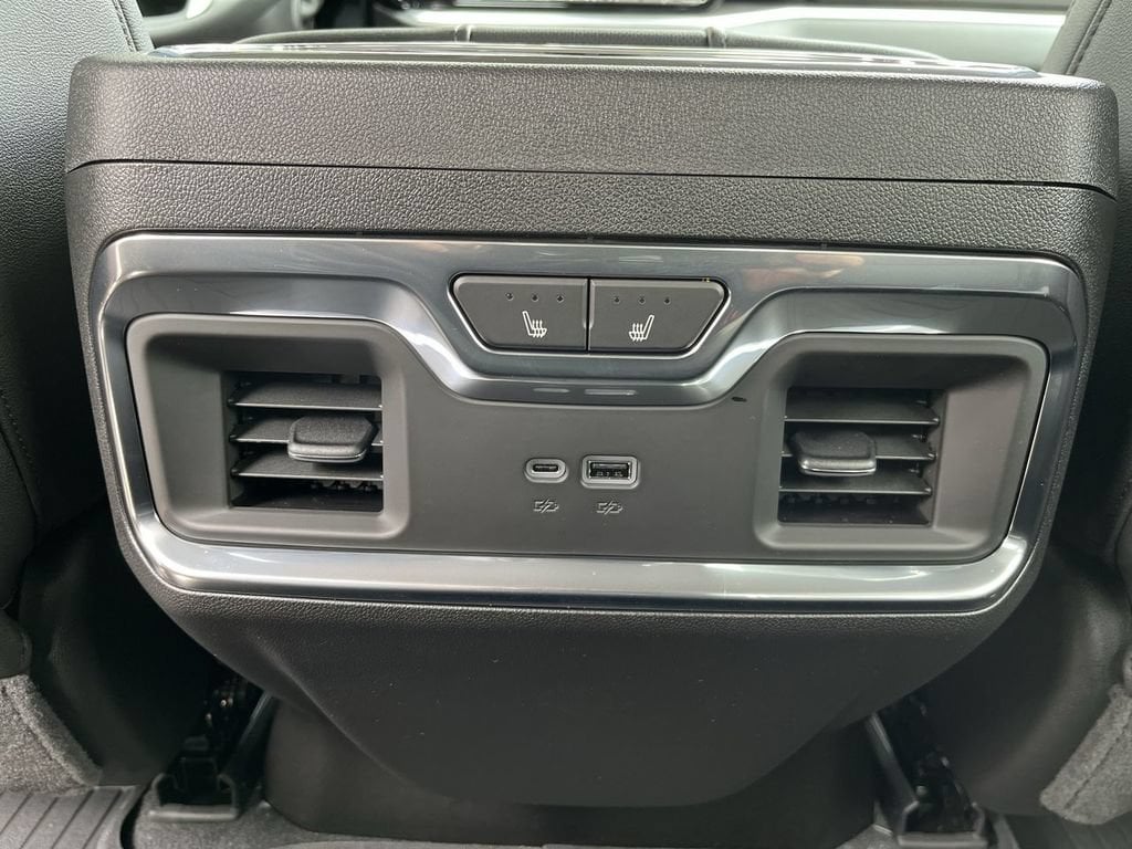 2026 Chevrolet Silverado 3500 HD LTZ - Photo 26