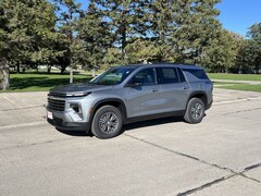 2027 Chevrolet Traverse LT SUV