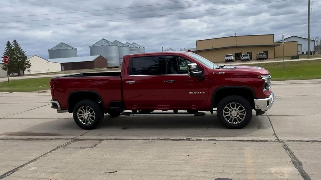 2026 Chevrolet Silverado 3500 HD LTZ - Photo 9