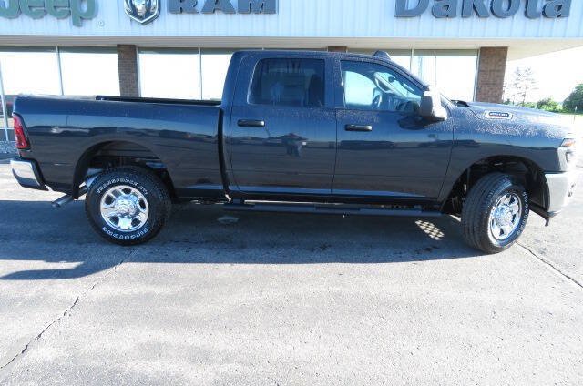 2026 RAM 2500 Pickup Tradesman
