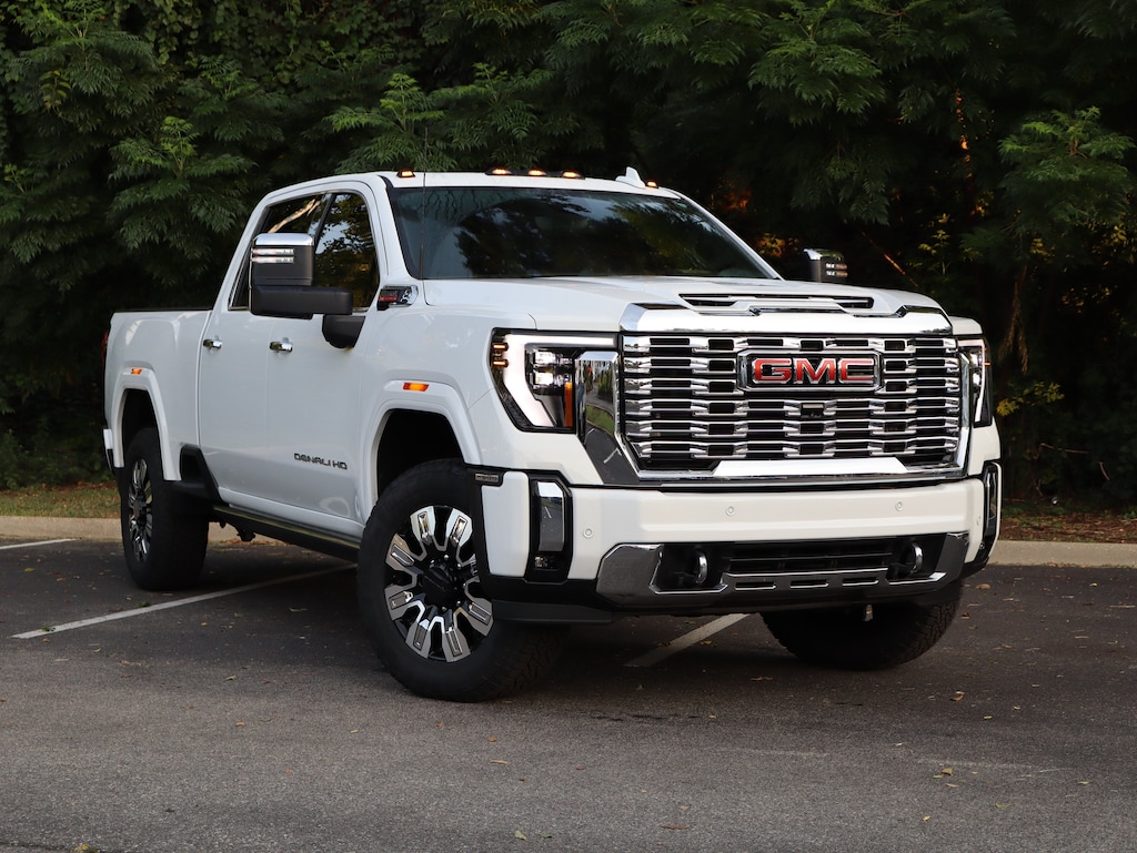 Used 2025 GMC Sierra 2500HD Denali Pickup