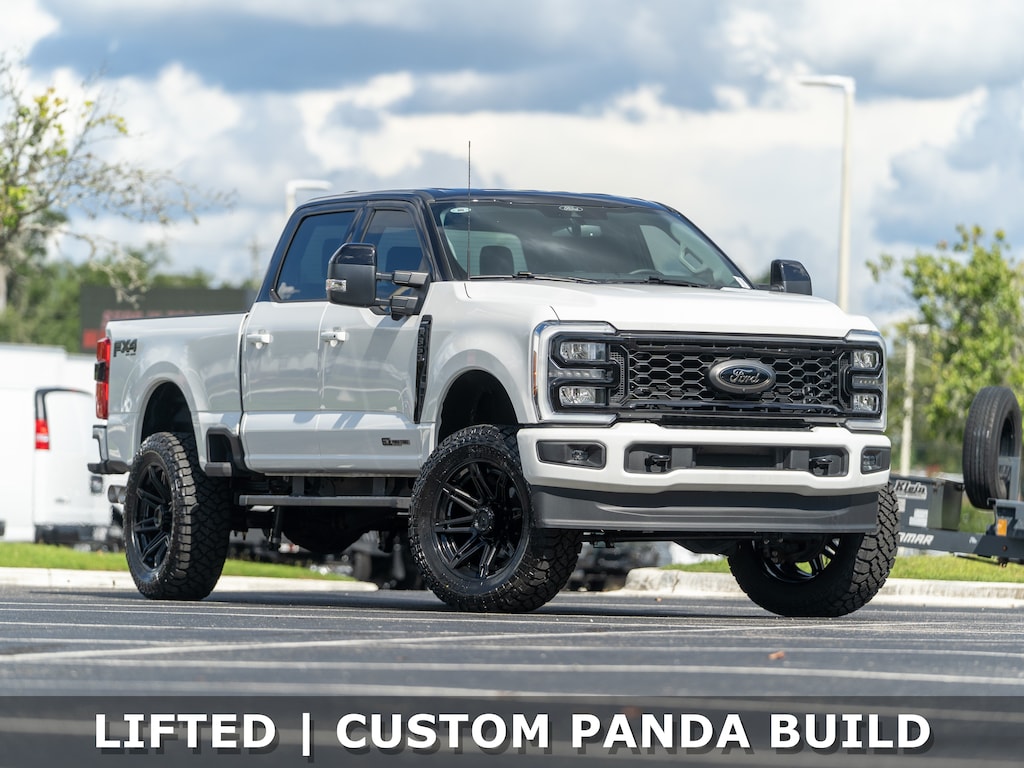 Used 2025 Ford Super Duty F-350 SRW LARIAT Pickup