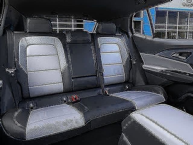 2025 Chevrolet Equinox EV LT - Photo 32