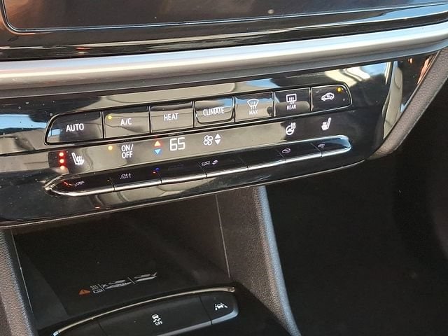 2023 Chevrolet Bolt EV 2LT - Photo 25