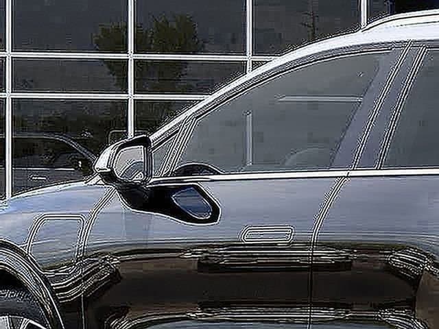 2025 Chevrolet Equinox EV LT - Photo 27