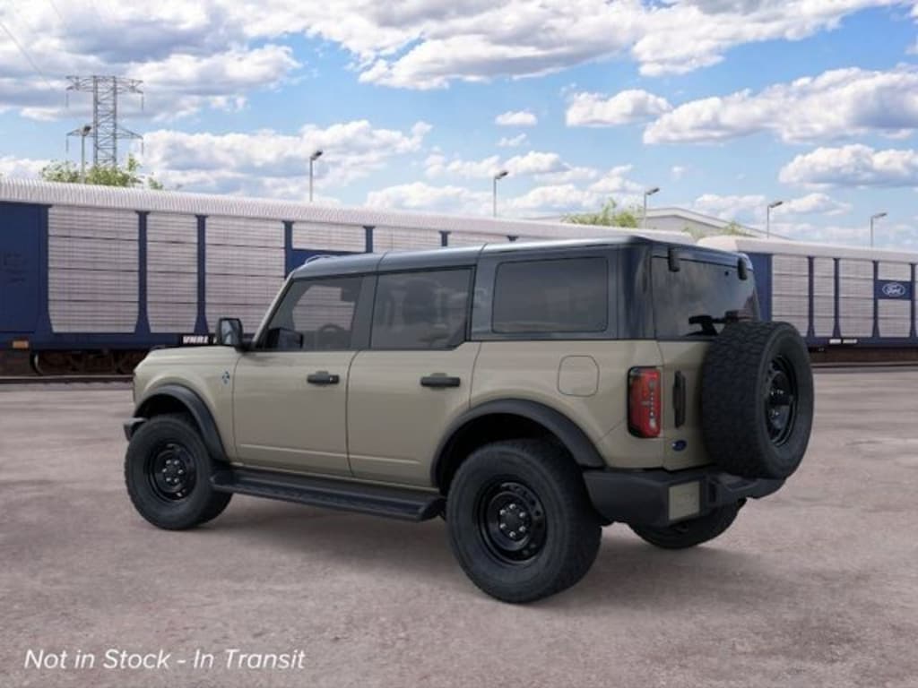 New 2026 Ford Bronco Outer Banks SUV