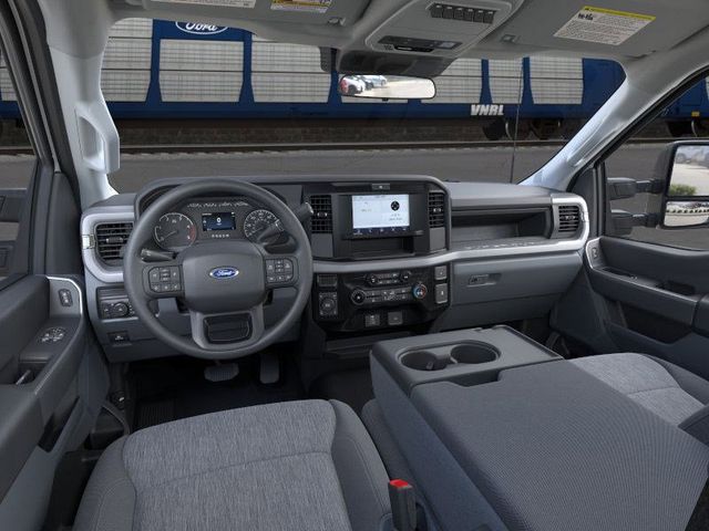 2026 Ford F-250 Super Duty XL - Photo 9