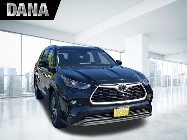 2024 Toyota Highlander