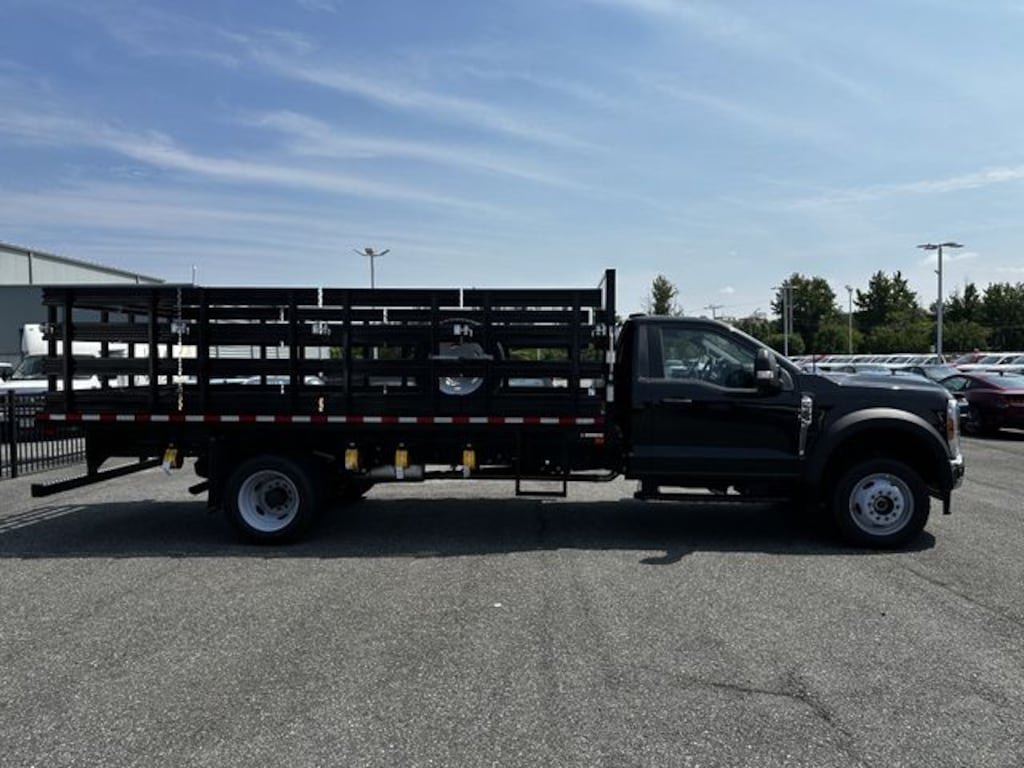 New 2026 Ford F-550SD XL Chassis